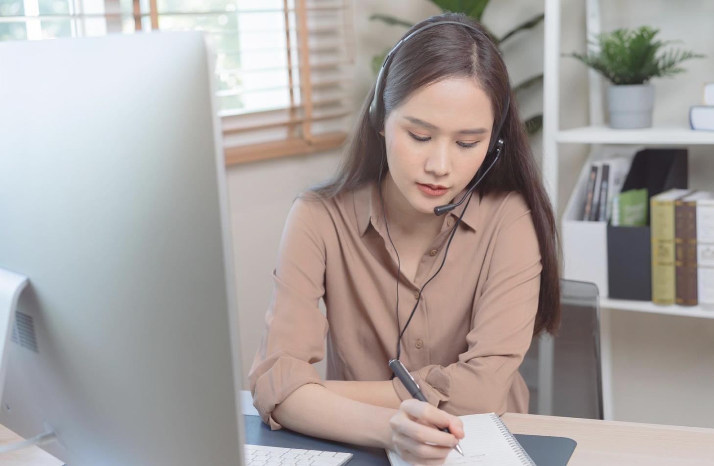 Graphiques financiers et analyses sur écran